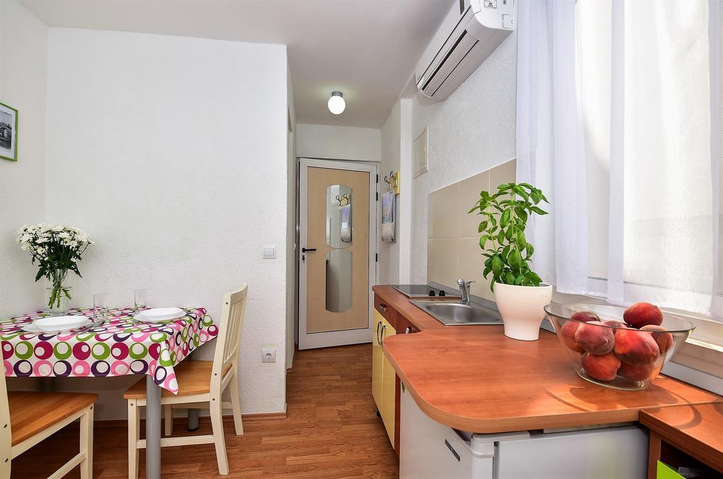 Apartment Borna Makarska Zewnętrze zdjęcie